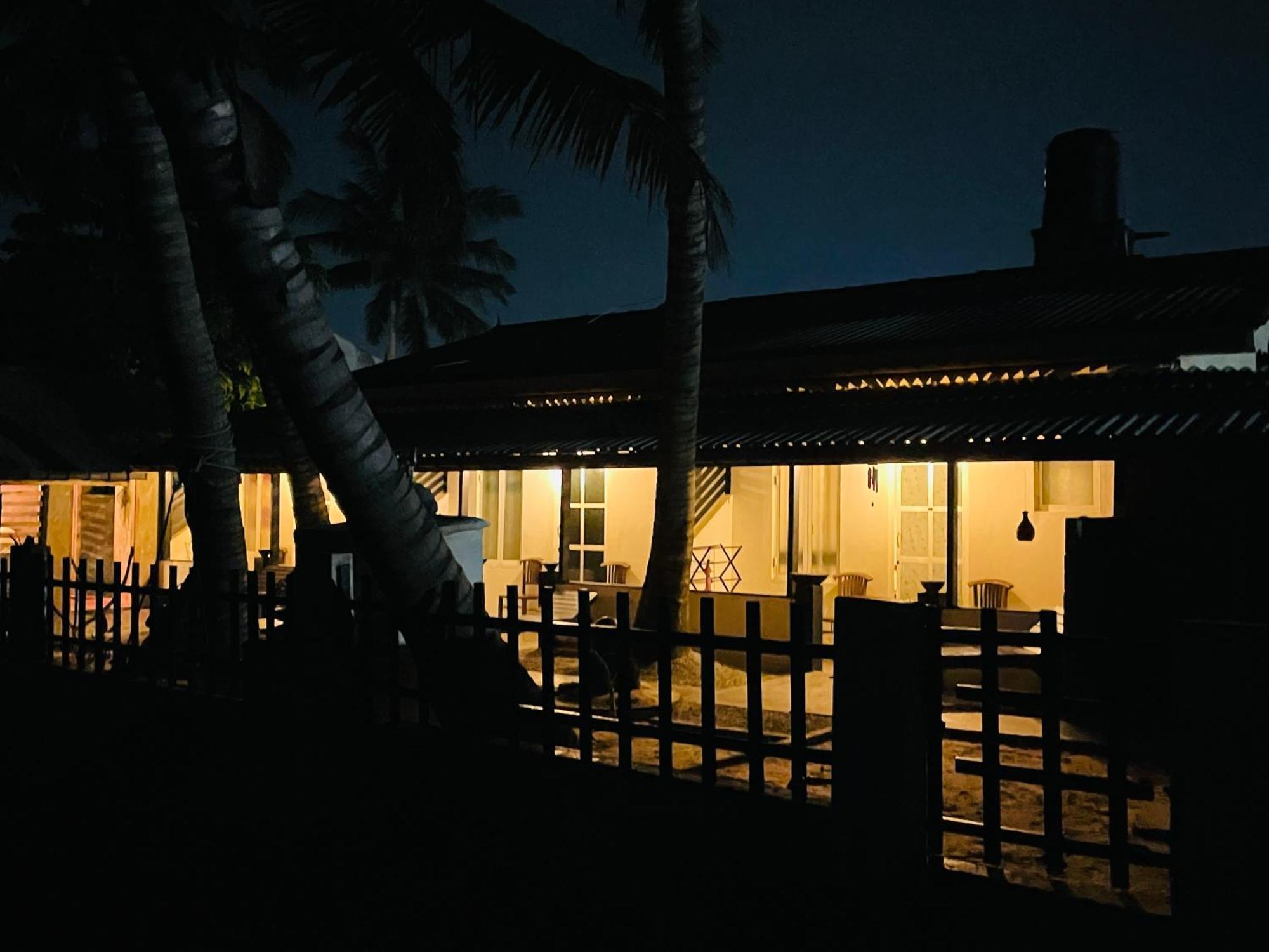 Winston Sea Front Villa Негомбо Екстериор снимка